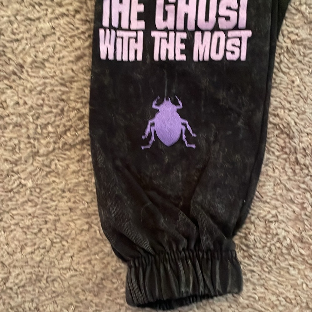 NWOT!! Beetlejuice joggers - Picture 3 of 5